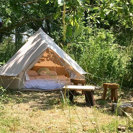 Camp Golstav - Romantic View Over The Hills. خيمة فخمة